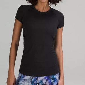 Black Swiftly Tech Short-Sleeve Shirt 2.0